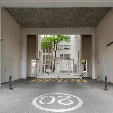 Apartamento L'eugenie - Design & Confort En Centre-ville *