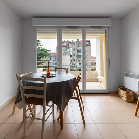 L'eugenie - Design & Confort En Centre-ville Apartamento