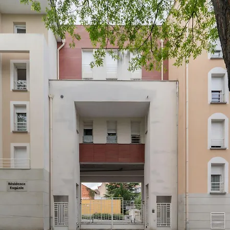 Apartamento L'eugenie - Design & Confort En Centre-ville *